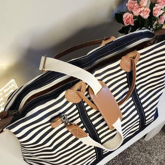 ‼️Sale‼️High Quality 20 Oz Bag With Leather Elements FAST SHIPPING 📦 - Picture 2 of 15